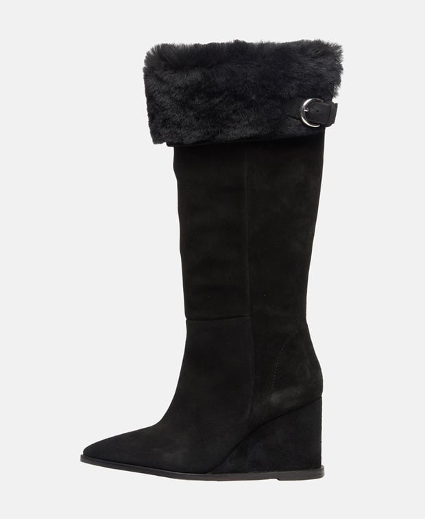 Stiefel mit Keilabsatz