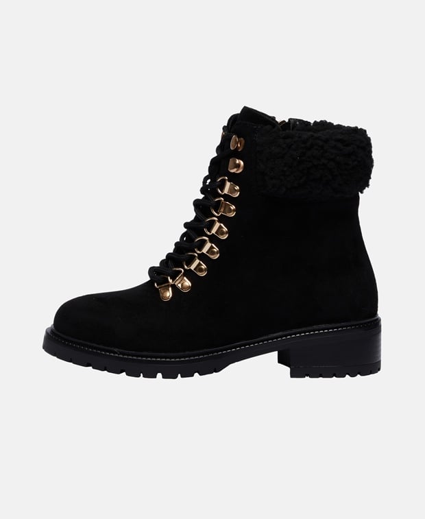 Schnürstiefeletten