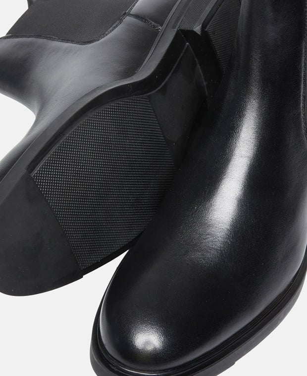 Chelsea Boots