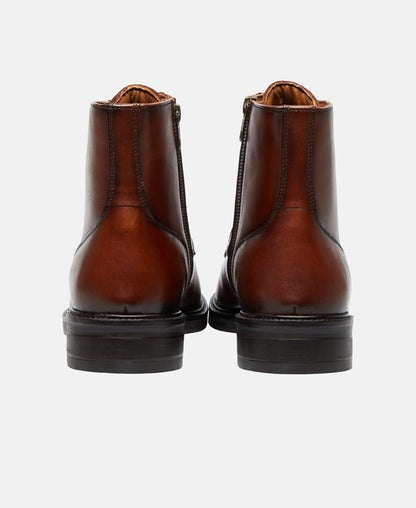 Schnürstiefeletten