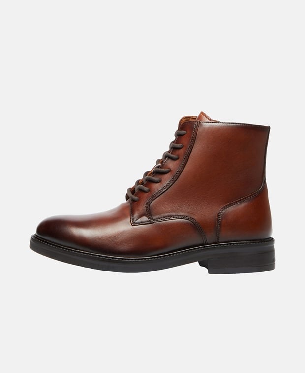 Schnürstiefeletten