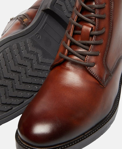 Schnürstiefeletten