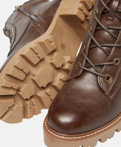 Schnürstiefeletten