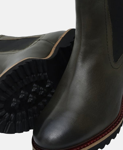 Chelsea Boots