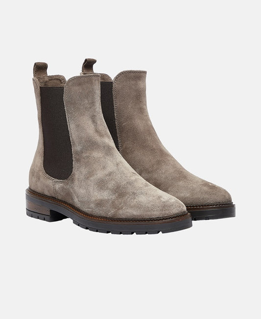 Chelsea Boots
