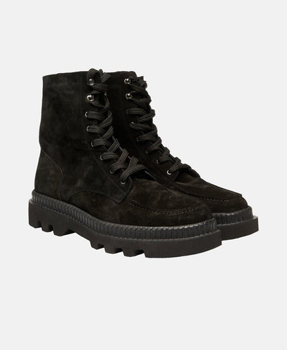 Schnürstiefeletten