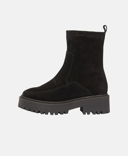 DOLAN-08. Stiefeletten