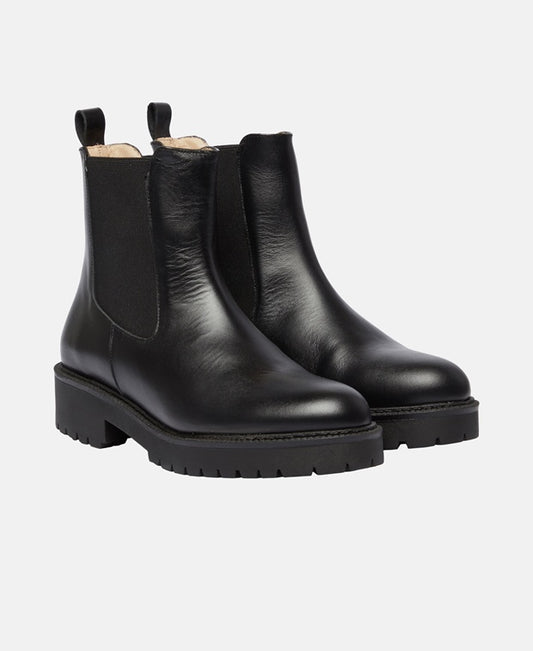 Chelsea Boots