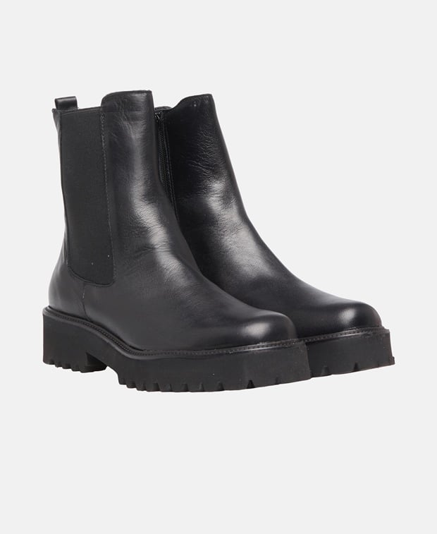 Chelsea Boots