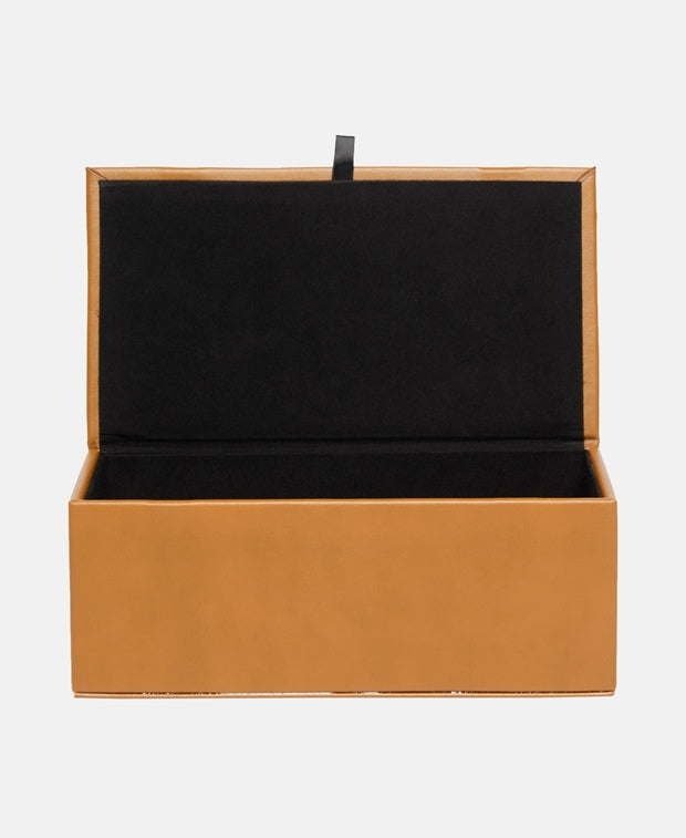 Make-Up-Box