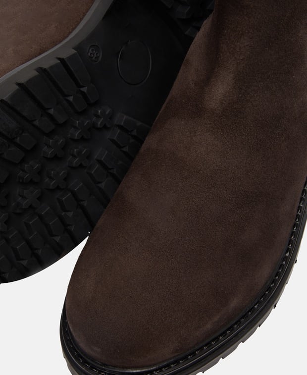 Chelsea Boots
