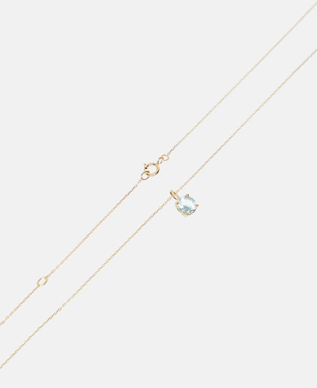 Halskette mit Anhänger