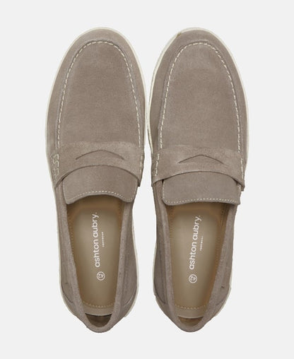 Loafer