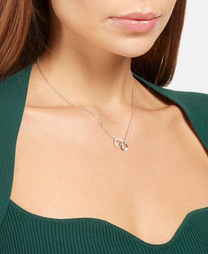 Halskette mit Anhänger