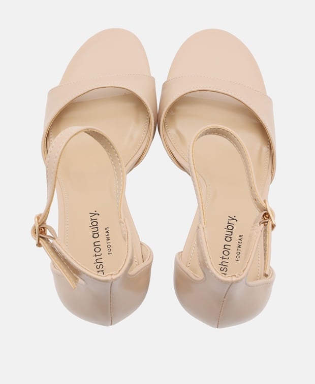 L0348-10 Sandaletten