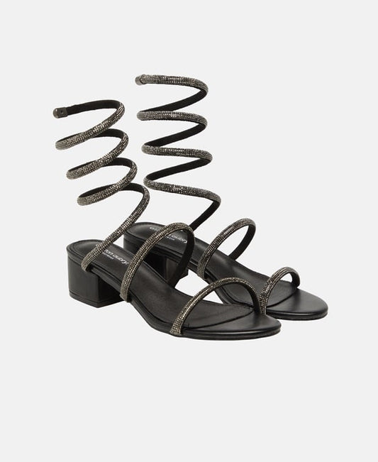 Sandalen mit Wadenschnürung