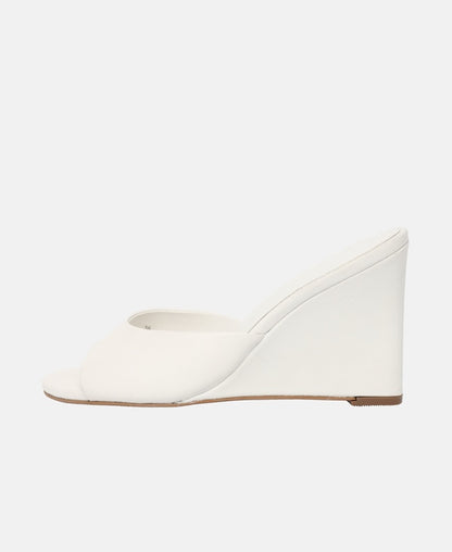 Keilsandalette