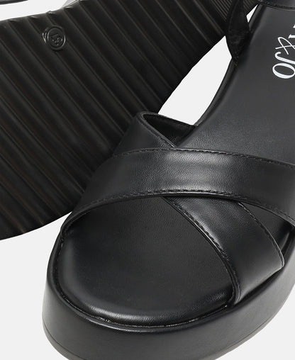 Fesselriemchen Sandalen