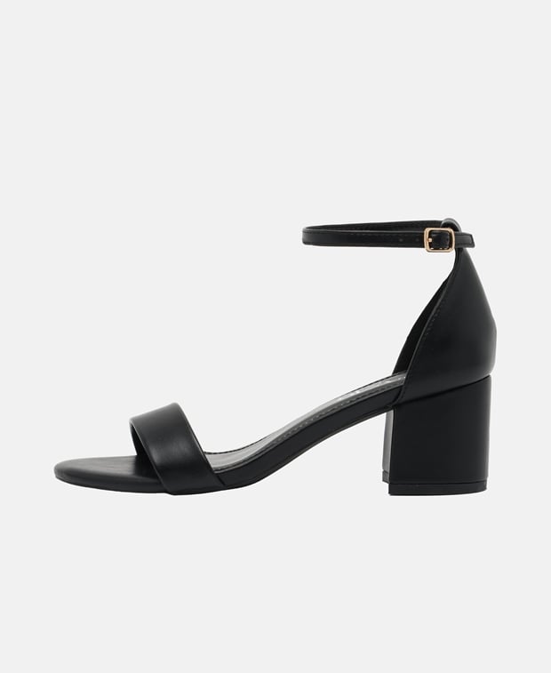 Fesselriemchen Sandalen