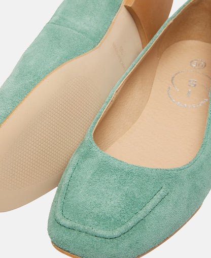 Ballerinas