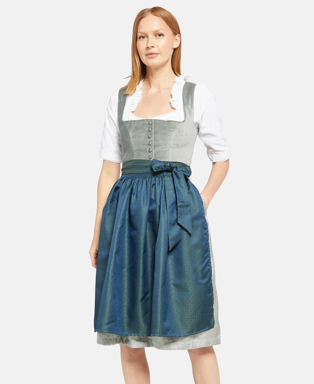 Dirndl mit Schürze