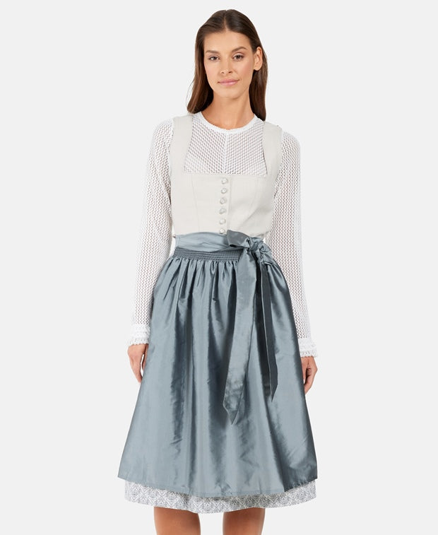 Dirndl mit Schürze