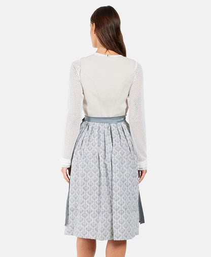 Dirndl mit Schürze