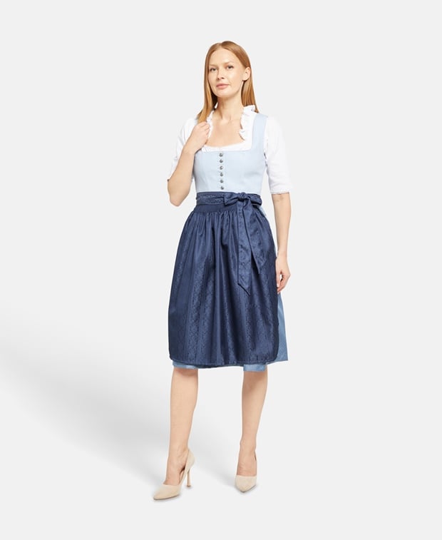 Dirndl mit Schürze
