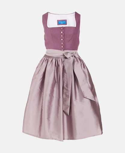 Dirndl mit Schürze