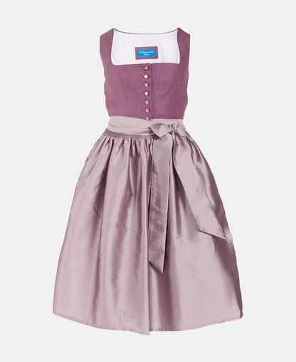 Dirndl mit Schürze