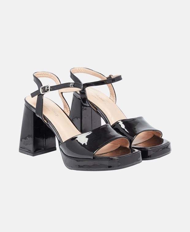 Fesselriemchen Sandalen