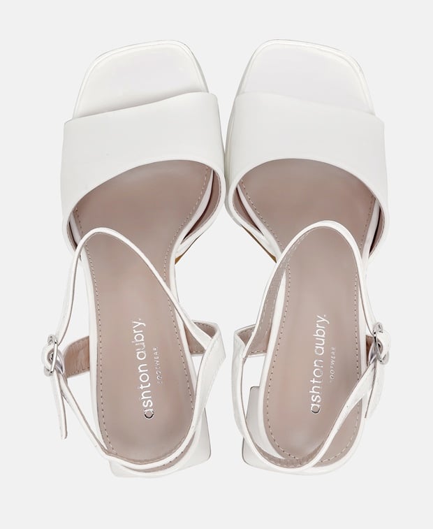 Fesselriemchen Sandalen