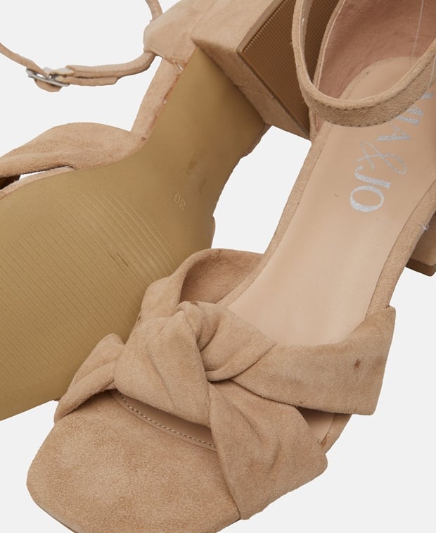 Fesselriemchen Sandalen