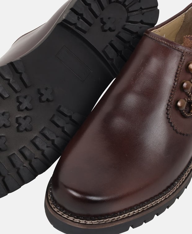 Trachtenschuhe