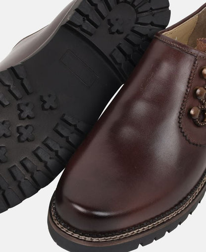 Trachtenschuhe