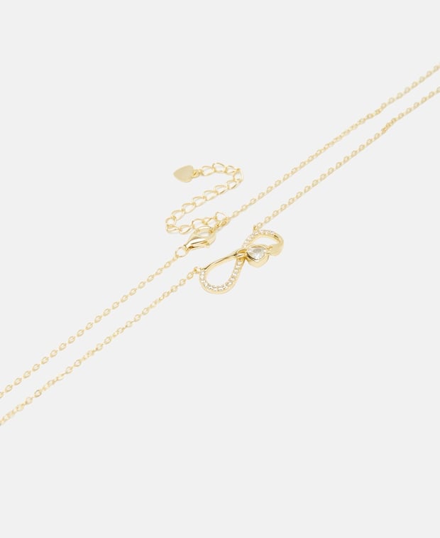 Halskette mit Anhänger