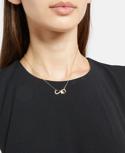 Halskette mit Anhänger