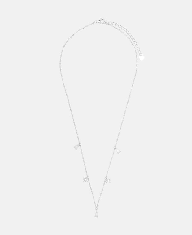 Halskette mit Anhänger