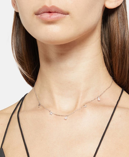 Halskette mit Anhänger