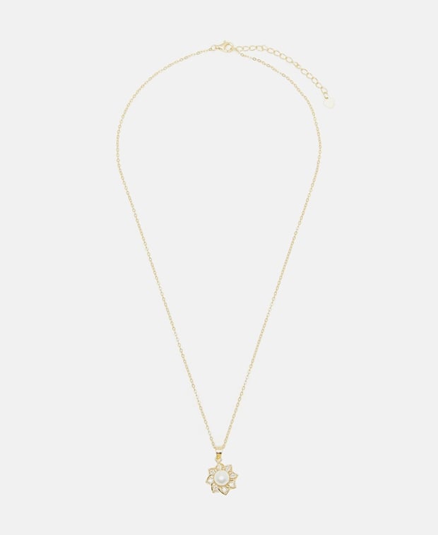 Halskette mit Diamantanhänger