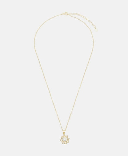 Halskette mit Diamantanhänger