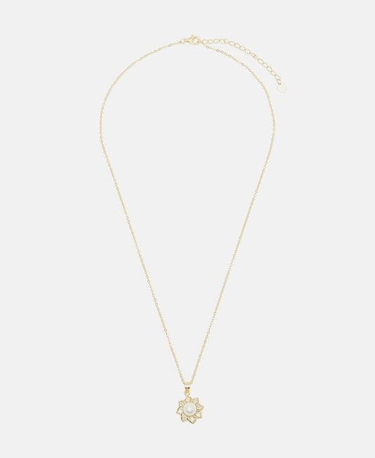 Halskette mit Diamantanhänger