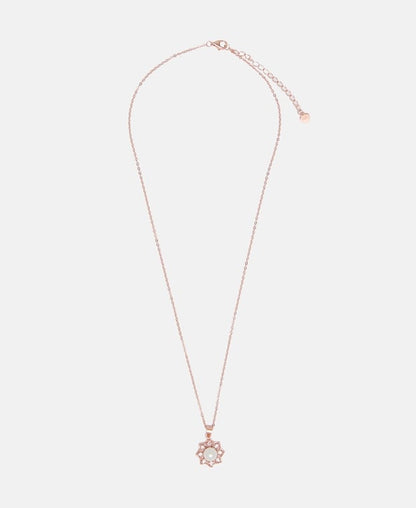 Halskette mit Anhänger