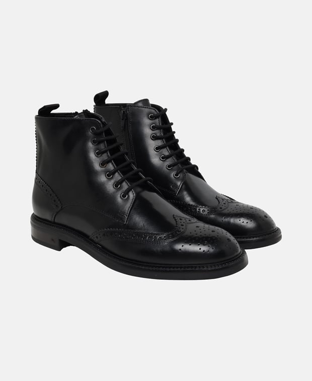 Schnürboots