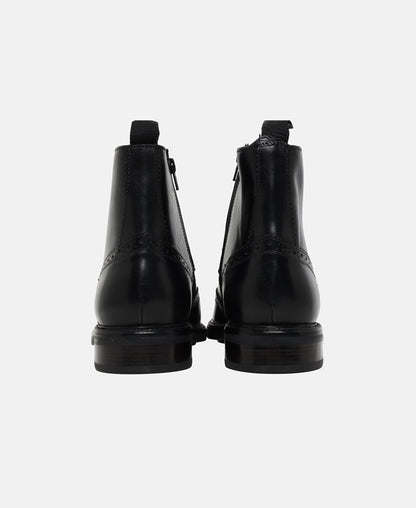 Schnürboots