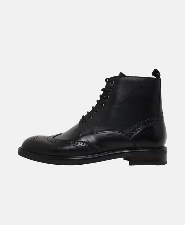 Schnürboots