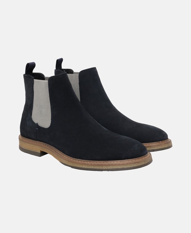 Chelsea Boots