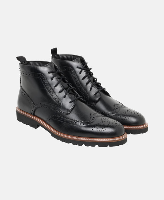 Schnürboots