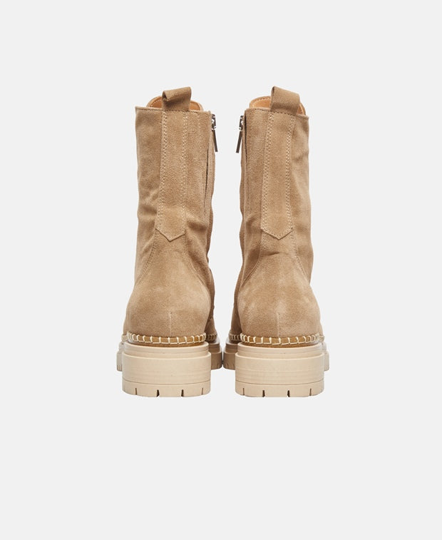 Schnürstiefeletten