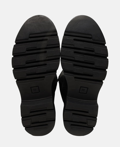 Schnürboots